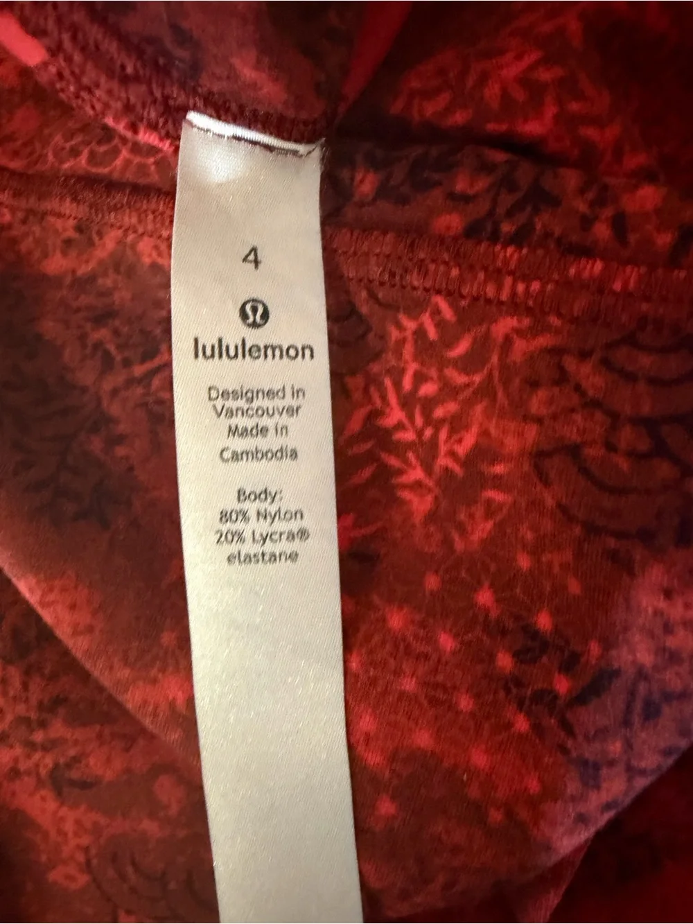 lululemon red and dark red printed leggings